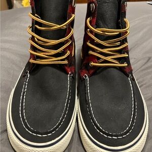 Men’s Sperry Bahama Storm black & red plaid.waterproof boots.